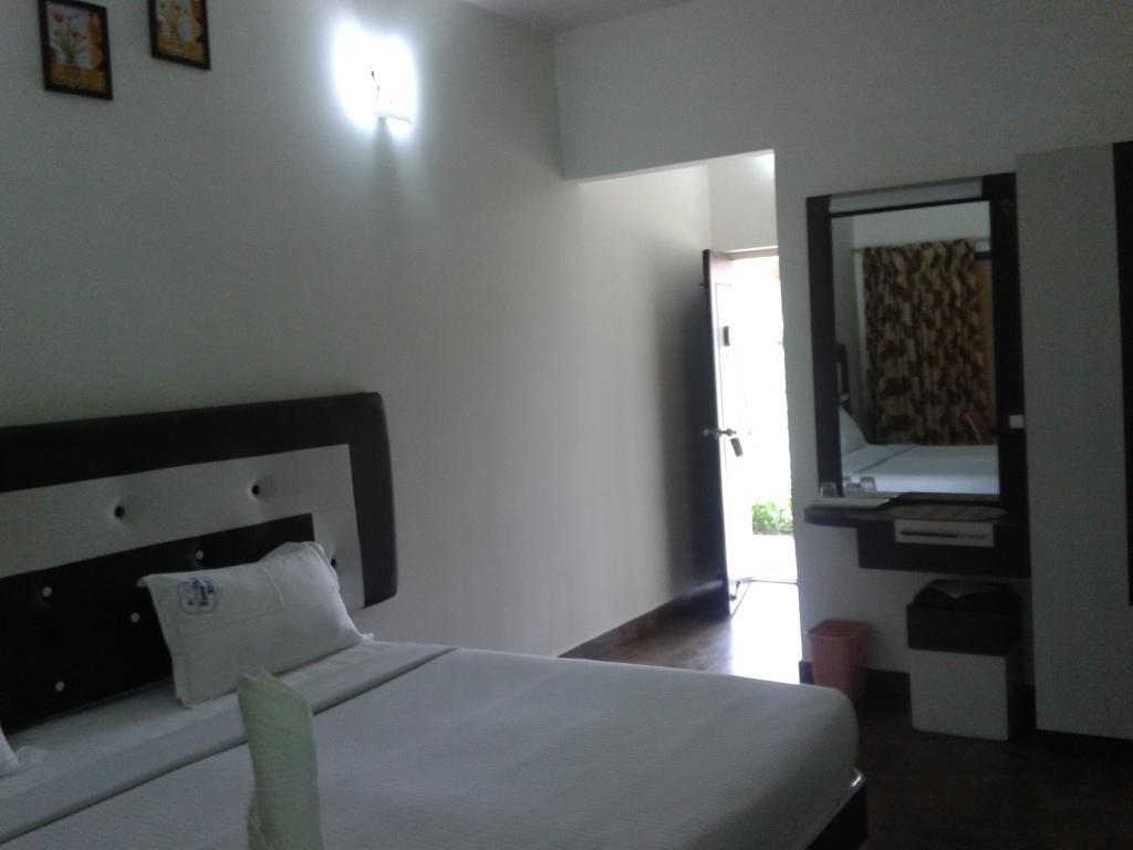 Happy Nest Yercaud Hotel Buitenkant foto